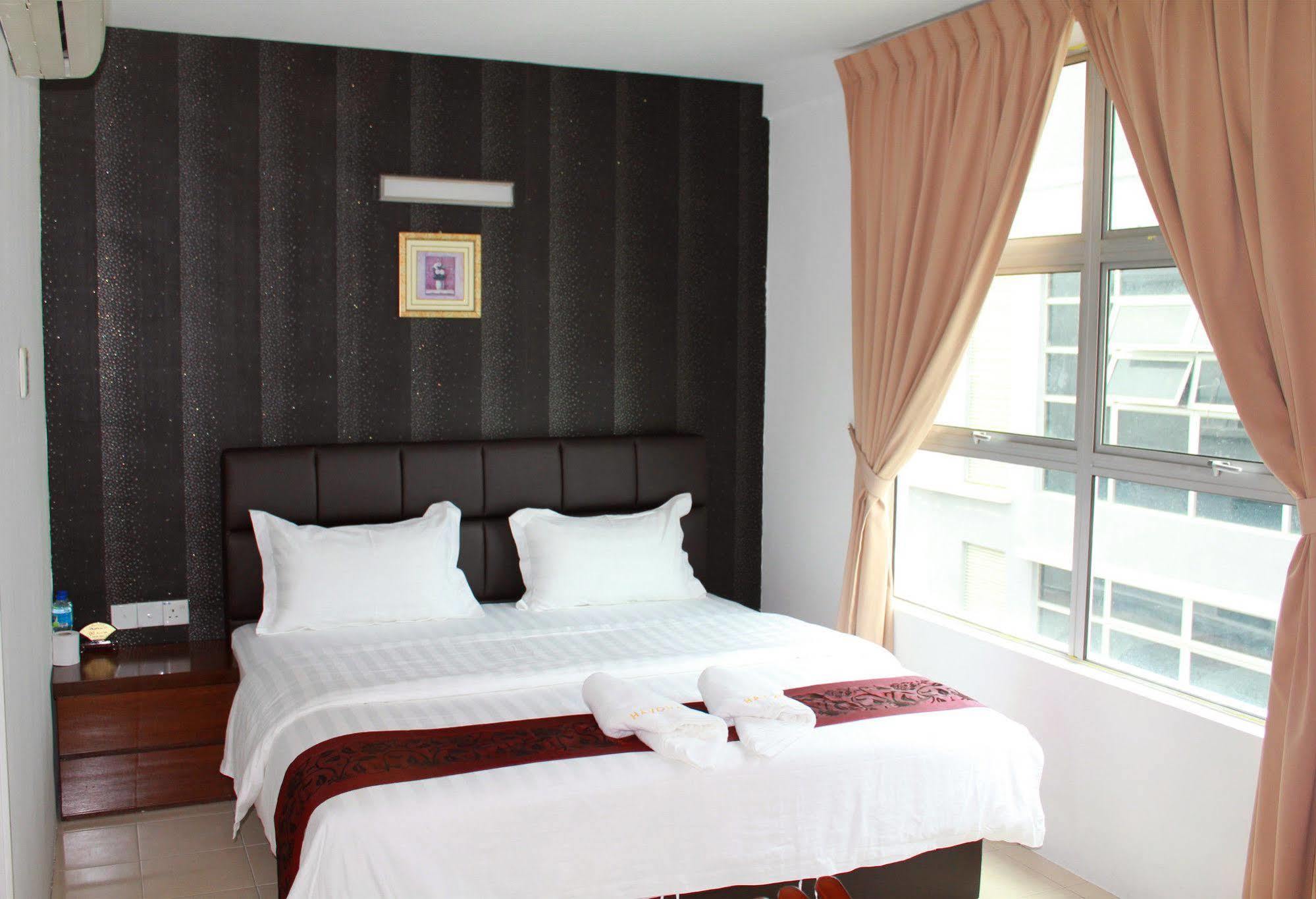 Havona Hotel - Taman Tropika Кулай Екстериор снимка