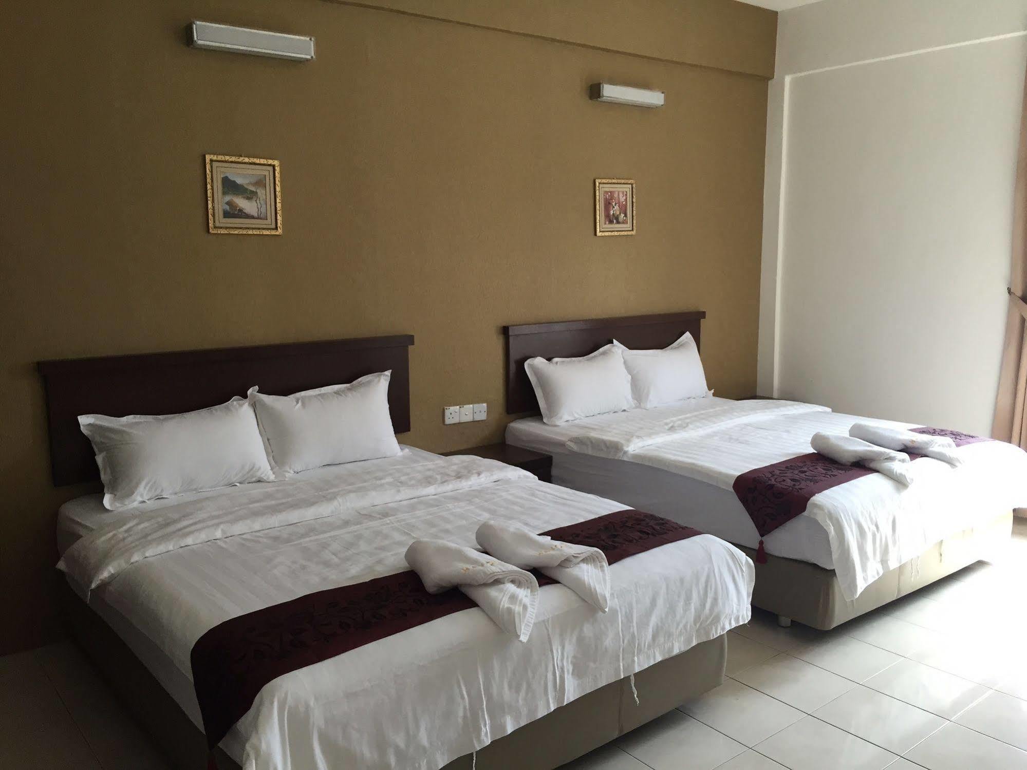 Havona Hotel - Taman Tropika Кулай Екстериор снимка
