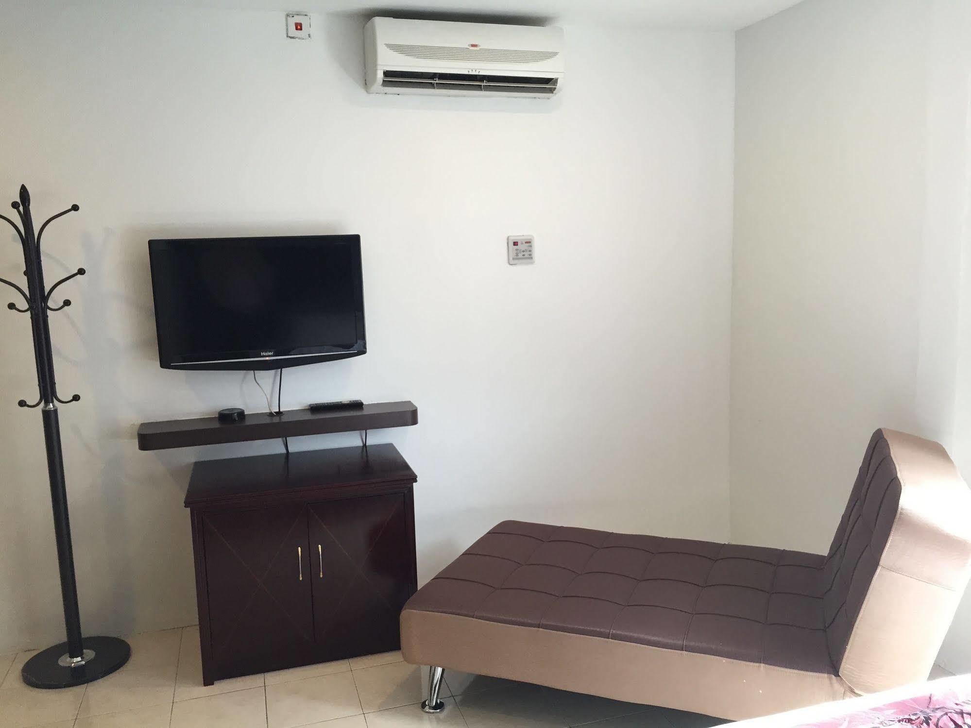 Havona Hotel - Taman Tropika Кулай Екстериор снимка